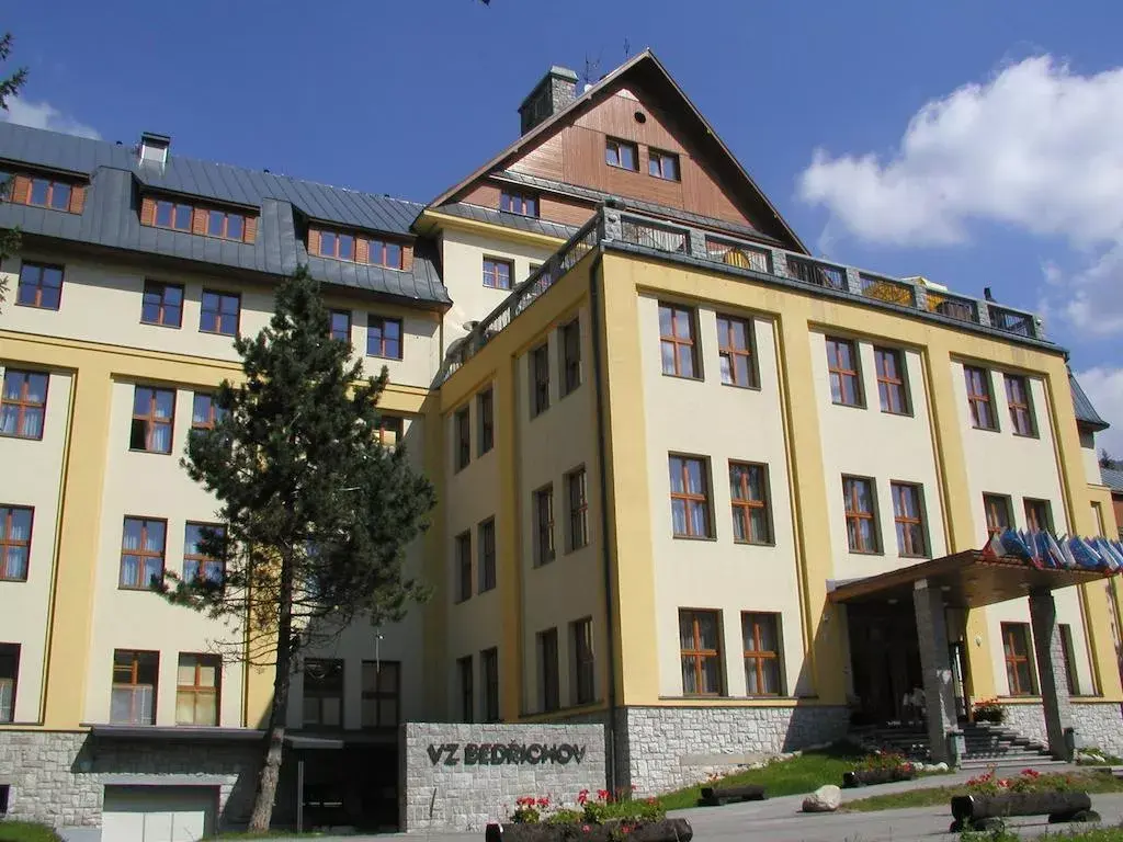 Hotel VZ Bedřichov - depandance, Dačice V